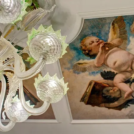 保萨尼亚酒店 3*