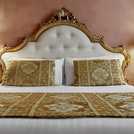 Hotel Pausania 3*
