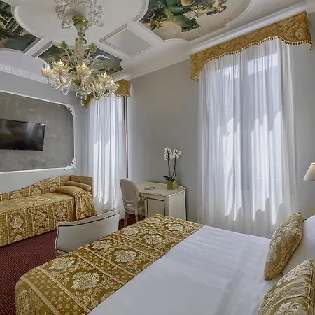 Hotell Pausania Venedig