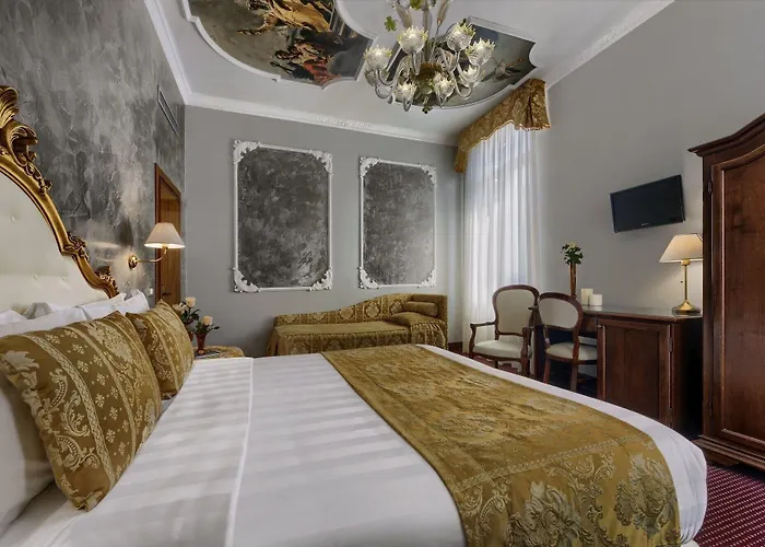 Pausania 3* Venezia