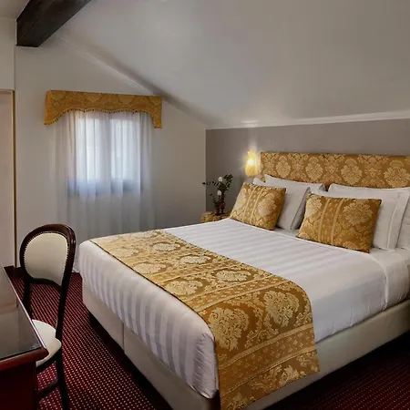 Pausania Hotel