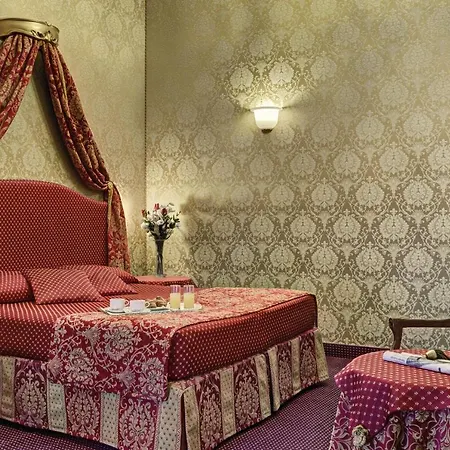 Hotel Pausania 3*