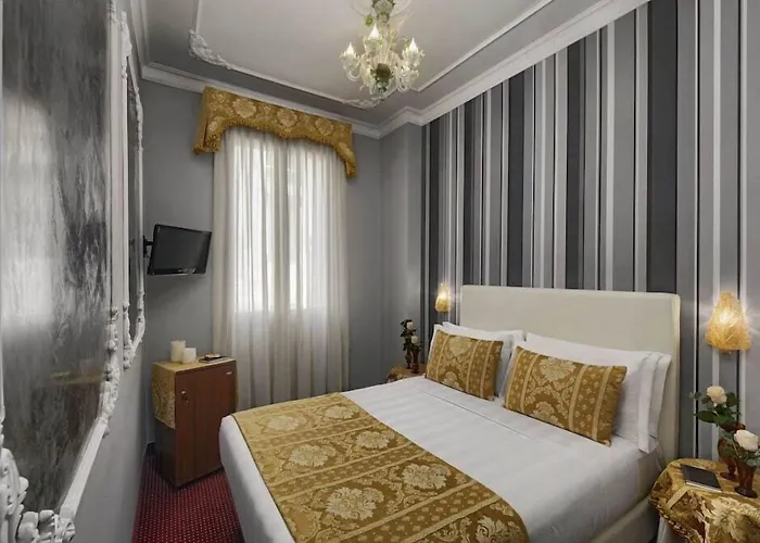 Hotel Pausania Venedig