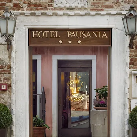 Hotel Pausania