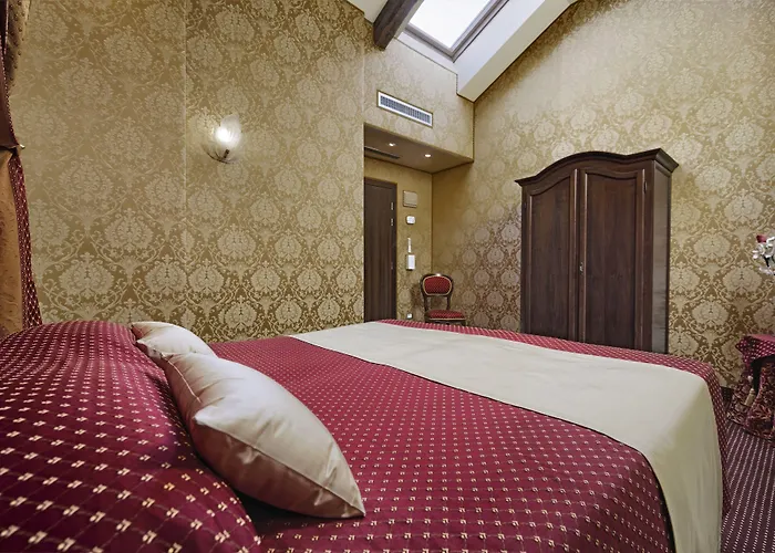 Otel Pausania