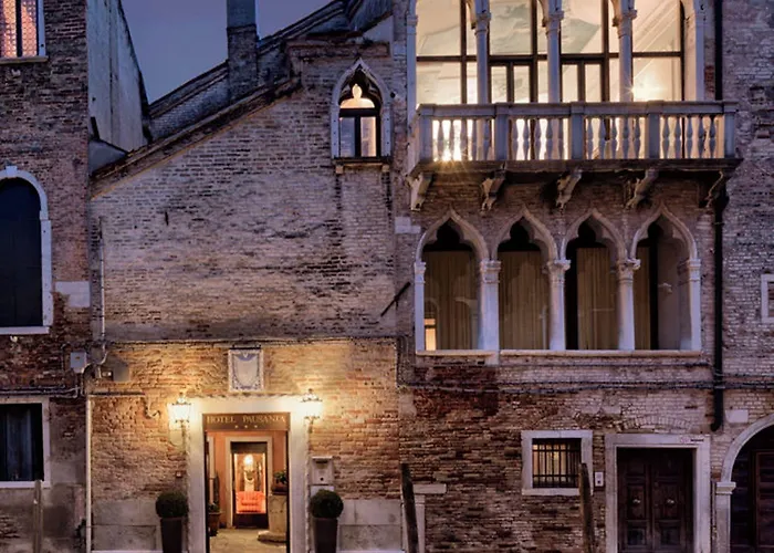 Pausania 3* Venise